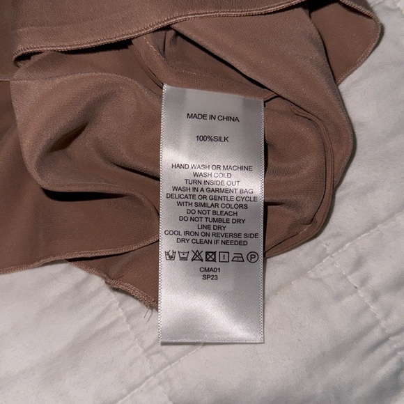 Quince XL tank shorts sleep set. Toasted almond. Washable silk see label. - Picture 5 of 5